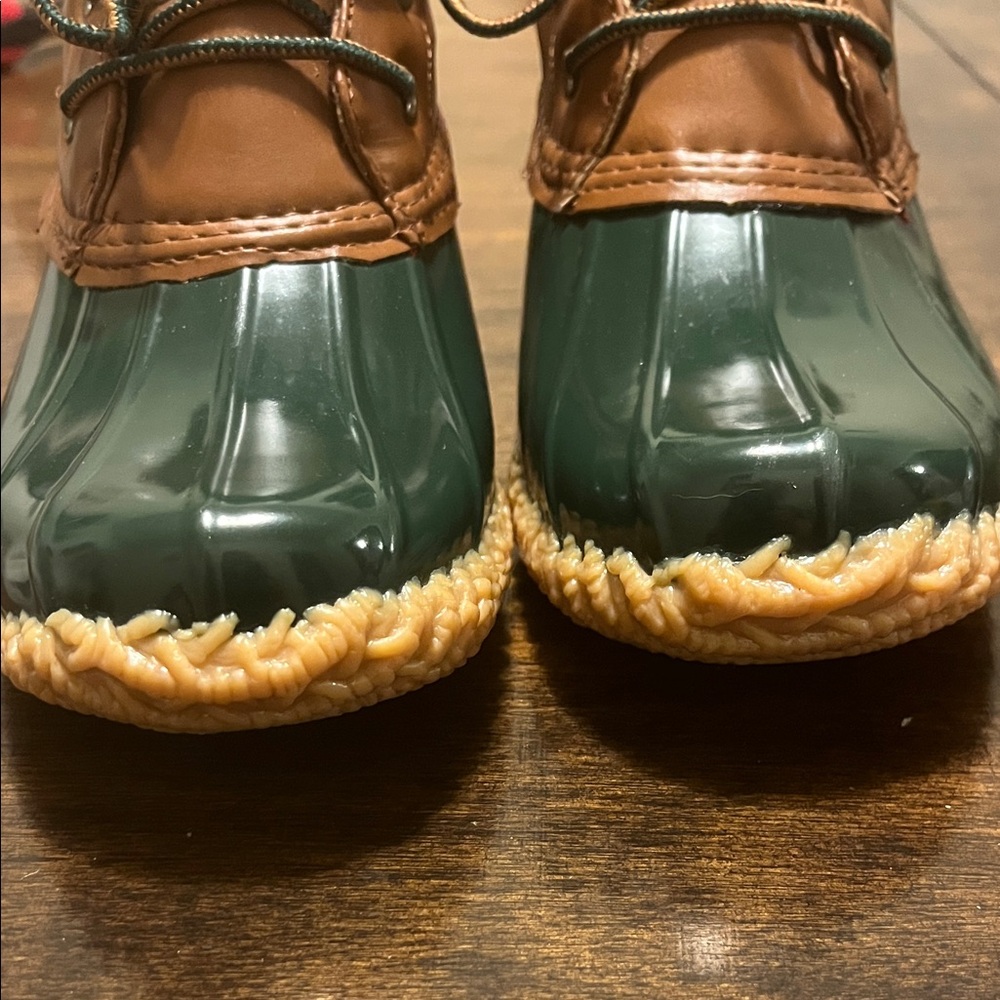 Aquatherm Rayna Stylish Women's Ankle Boots in Green and Brown - Picture 10 of 10